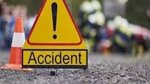 The bike slipped from the raised edge of the toll road in Reodar, the young man who fell on the road was crushed by a speeding troller