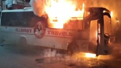 A gujrat travels bus going from Gujarat to Jodhpur suddenly caught fire in sumerpur