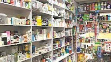 Sirohi. The Drugs Department has suspended the licenses of nine medicine shops in the district.