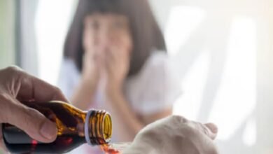 sirohi. बच्चों को दवा नहीं घरेलू उपचार से ठीक करने की एडवाइजरी - बगैर डॉक्टरी सलाह कफ सिरप नहीं देने की सलाह Sirohi. Advisory to treat children with home remedies not medication. - Advice against giving cough syrup without medical advice.