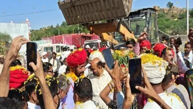 सिरोही. कालन्द्री क्षेत्र में कुमा गांव पहली बार डामर सडक़ से जुड़ेगा Sirohi. Kumar village in Kalandri area will be connected with asphalt road for the first time.