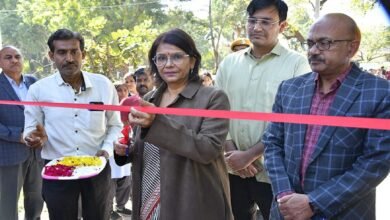 सिरोही. जिला विकास प्रदर्शनी के आगाज पर जनप्रतिनिधि गैर हाजिर Sirohi: Public representatives absent at the inauguration of the district development exhibition.