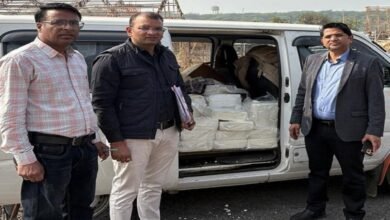 सिरोही में पाटन गुजरात से ढाबों के लिए आया छह क्विंटल मिलावटी पनीर पकड़ा Six quintals of adulterated paneer (cottage cheese) that had arrived from Patan- for roadside eateries was seized in Sirohi.