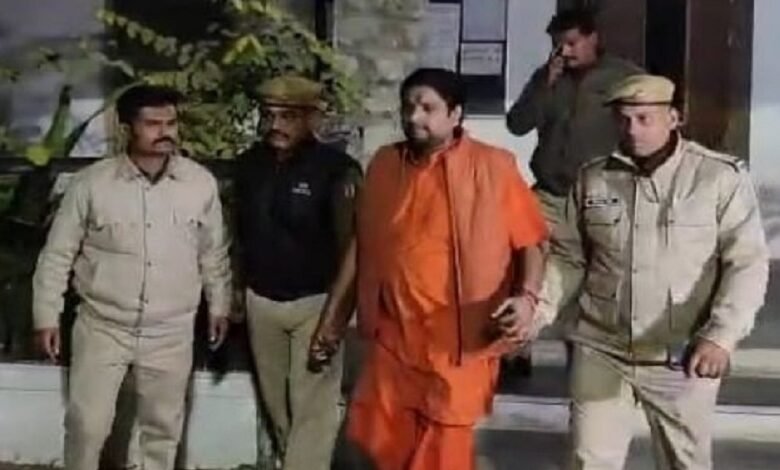 कांट्रेक्ट किलिंग मामले में सिरोही का संत भजनाराम गिरफ्तार- चित्तौडग़ढ़ में भाजपा नेता व व्यापारी रमेश इनाणी हत्याकांड Saint Bhajanaram of Sirohi arrested in contract killing case - related to the murder of BJP leader and businessman Ramesh Inani in Chittorgarh.