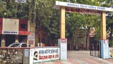 सिरोही. स्वच्छता में बेपरवाही पर जिले में तीन प्रशासक पद मुक्त - ग्राम विकास अधिकारी व कलस्टर प्रभारी सस्पेंड- मुख्य कार्यकारी अधिकारी के विरुद्ध 17 सीसीए के तहत कार्यवाही प्रस्तावित Sirohi: Three administrators removed from their posts in the district for negligence in sanitation - Village Development Officer and Cluster In-charge suspended - Action proposed against the Chief Executive Officer under Section 17 CCA.