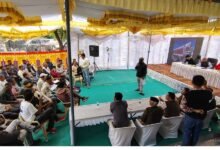 सिरोही. आबकारी विभाग की ओर से वाहनों की नीलामी की गई- आरक्षित राशि से 40 लाख रुपए ज्यादा राजस्व अर्जित Sirohi: The Excise Department auctioned off vehicles- generating Rs. 40 lakh more revenue than the reserve price.