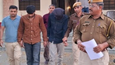 पाली. फालना थाना क्षेत्र में दो करोड़ के जेवरातों की लूट- पुलिस ने मुम्बई से दो बदमाशों को गिरफ्तार किया Pali: Jewellery worth two crore rupees looted in Falna police station area - police arrested two criminals from Mumbai.