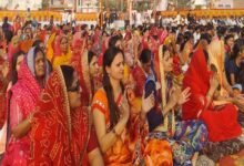 सिरोही. शहर में विराट हिंदू सम्मेलन को लेकर कलश यात्रा निकाली- भारतमाता की सामूहिक आरती की - सामूहिक सहभोज में बरसी समरसता Sirohi: A procession carrying sacred water pots was taken out in the city as part of the grand Hindu conference