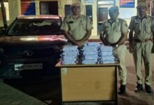 सिरोही . कार में मिले नौ करोड़ के जेवरात, सिरोही के दो युवकों समेत तीन गिरफ्तार Sirohi: Jewelry Worth ₹9 Crore Found in Car- Three Arrested, Including Two Youths from Sirohi