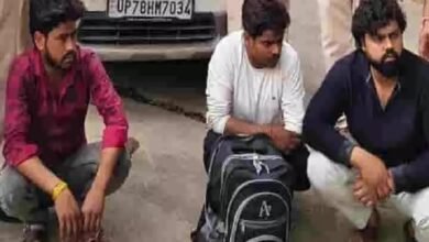 यूपी से गुजरात जा रही थी 20 किलो चरस आबूरोड में जब्त - अम्बाजी मार्ग स्थित छापरी चौकी पर कार्रवाई 20 kg of Charas En Route from UP to Gujarat Seized at Abu Road — Action Taken at Chapri Checkpost on Ambaji Route