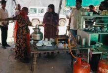 सिरोही जिले में अब नजर आई कालाबाजारी- एक ही दिन में जब्त किए एक सौ दो सिलेंडर Black Marketing Surfaces in Sirohi District—102 Cylinders Seized in a Single Day